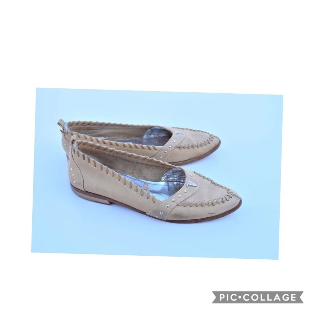Donald J. Pliner studded flats